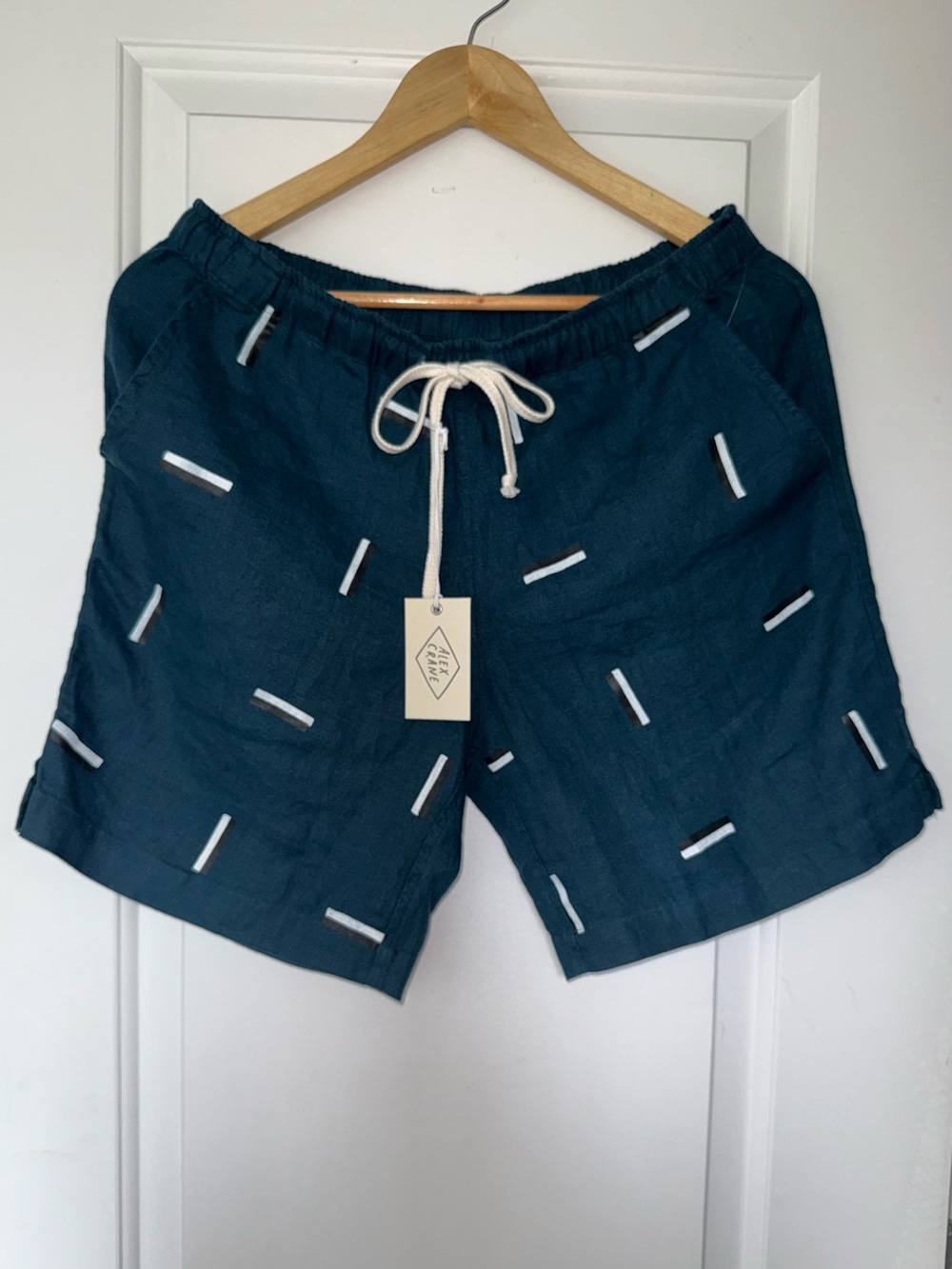 NWT Alex Crane 100% Linen Bo Shorts in Deep Ocean Blue "Lines"